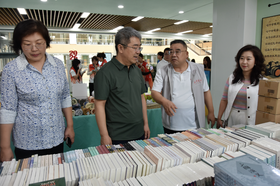阅见文墨书香 共赴秋日之约——2026北疆书展走进leyu乐鱼手机官网入口